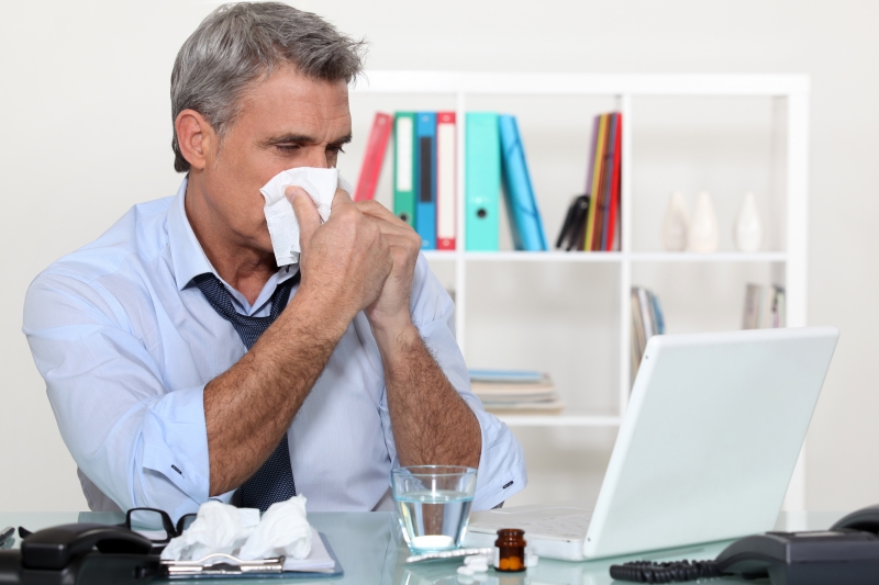 office-worker-suffering-from-allergies